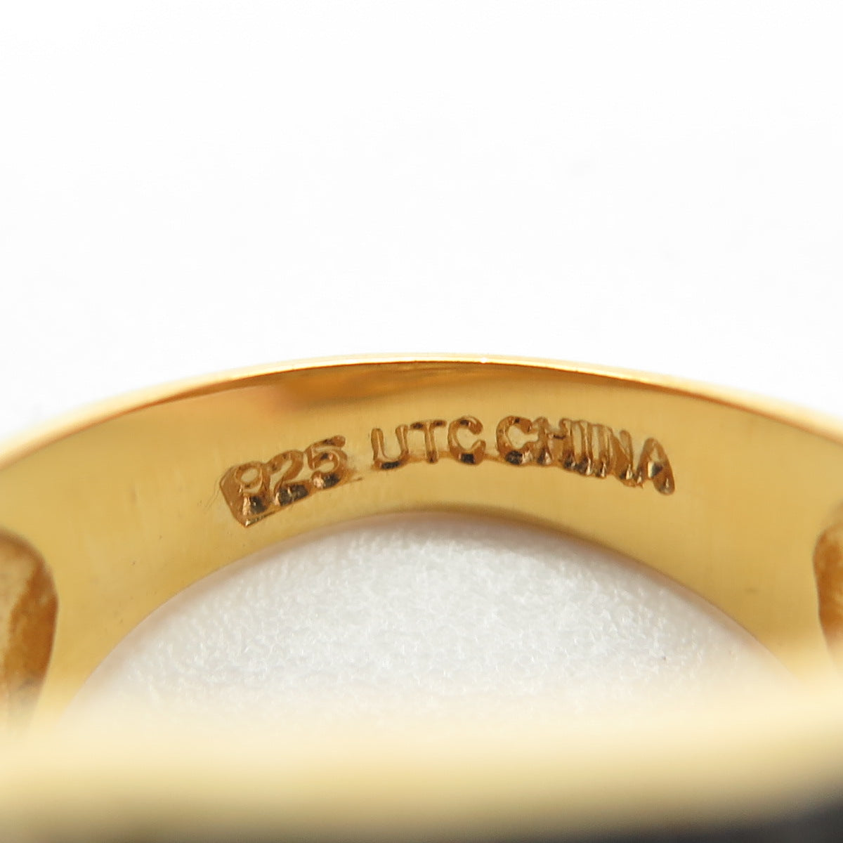 925 Sterling Silver Gold Plated Round-Cut Black Spinel & C Z Claw Ring Size 8.25