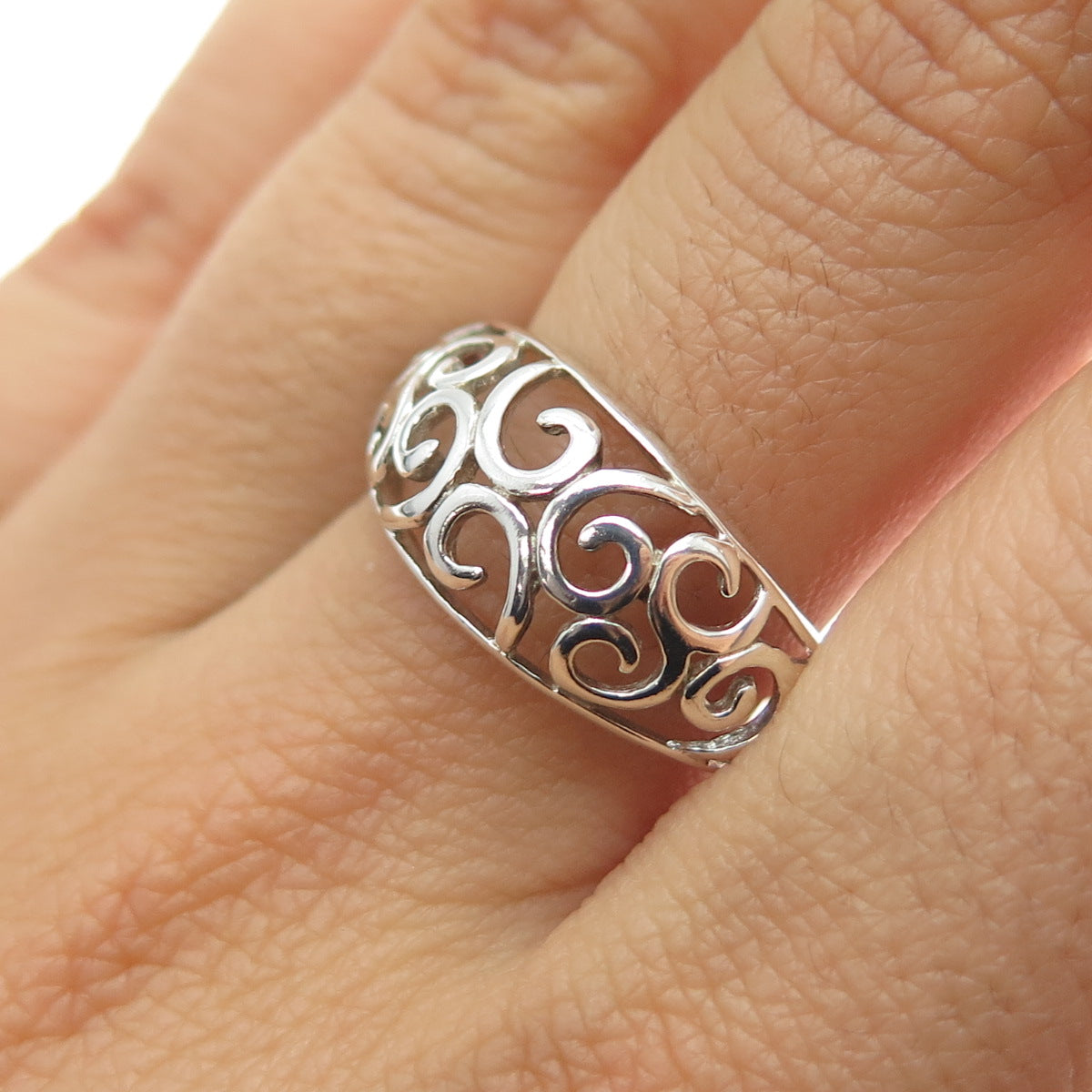 NEVADA 925 Sterling Silver Vintage Swirl Ring Size 9.25