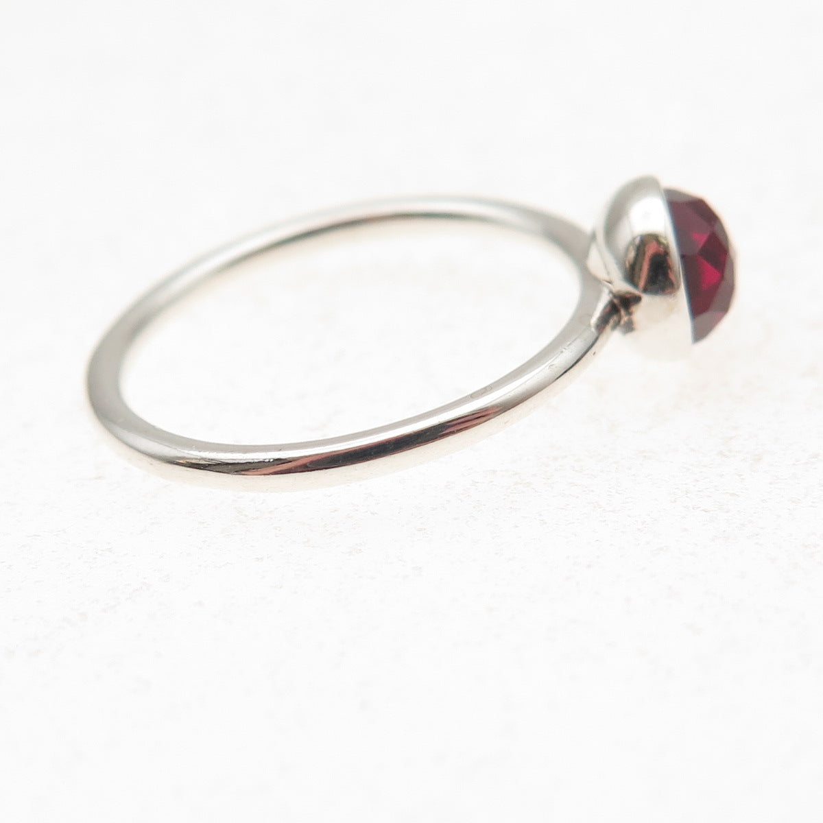 Pandora 925 Sterling Silver Lab-Created Ruby January Birthstone Ring Size 6