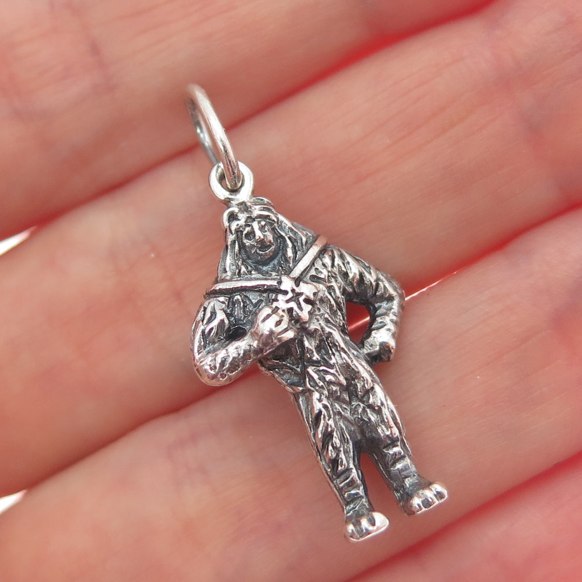 925 Sterling Silver Vintage Cowardly Lion Wizard of Oz Oxidized Charm Pendant