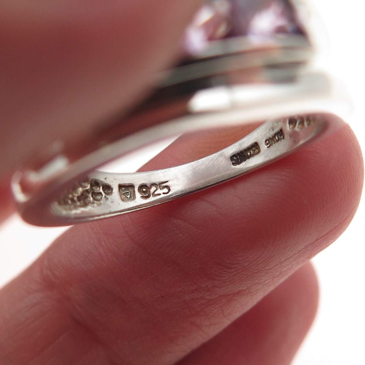 Michelle Albala 925 Sterling Silver Vintage Princess-Cut Amethyst Ring Size 7.25