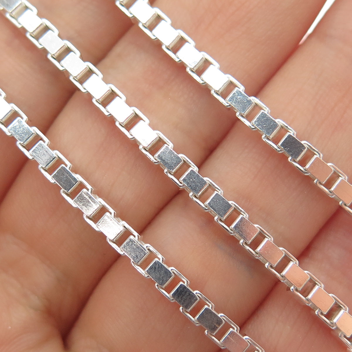 925 Sterling Silver Vintage Italy Box Chain Necklace 20"