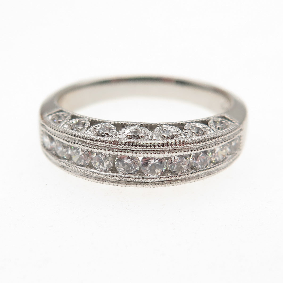 925 Sterling Silver Round-Cut C Z Ring Size 7