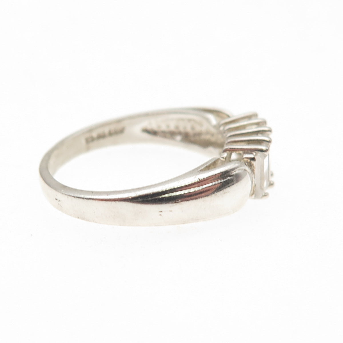 925 Sterling Silver Emerald-Cut C Z Promise Ring Size 7