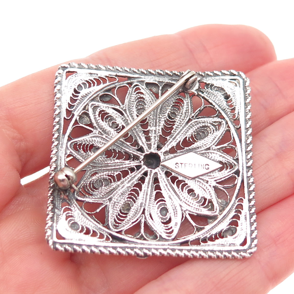 925 Sterling Silver Vintage Cannetille Filigree Oxidized Pin Brooch