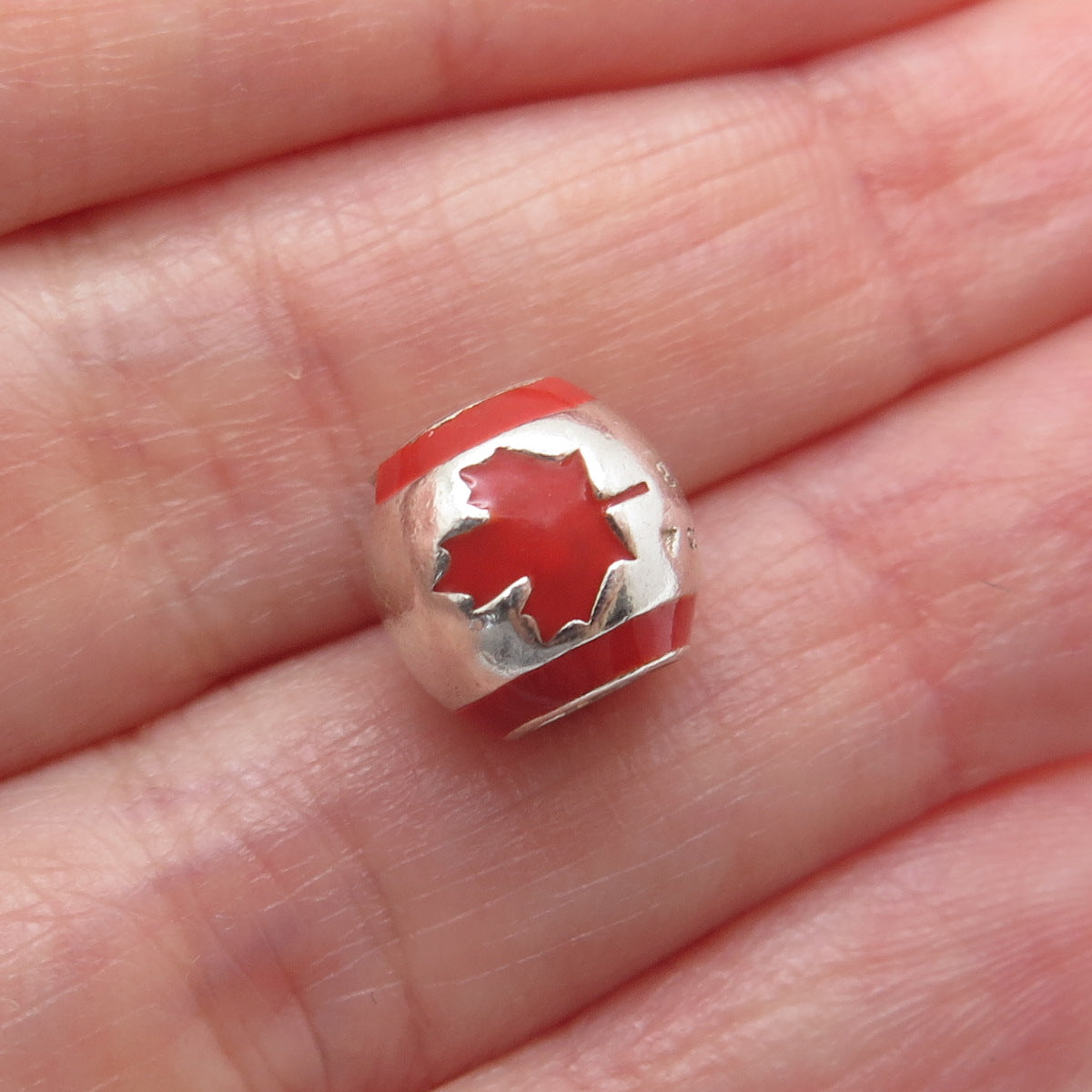 CHAMILIA 925 Sterling Silver Enamel Canadian Flag Bead Charm