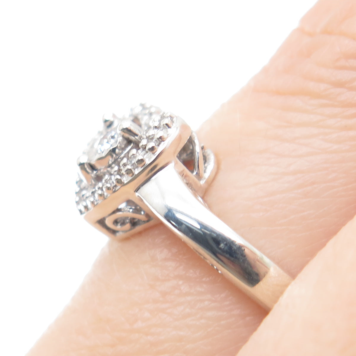 925 Sterling Silver Real Round-Cut Diamond Heart Ring Size 7.25