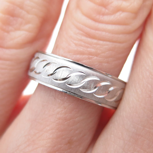 925 Sterling Silver Vintage Engraved Link Band Ring Size 6.25