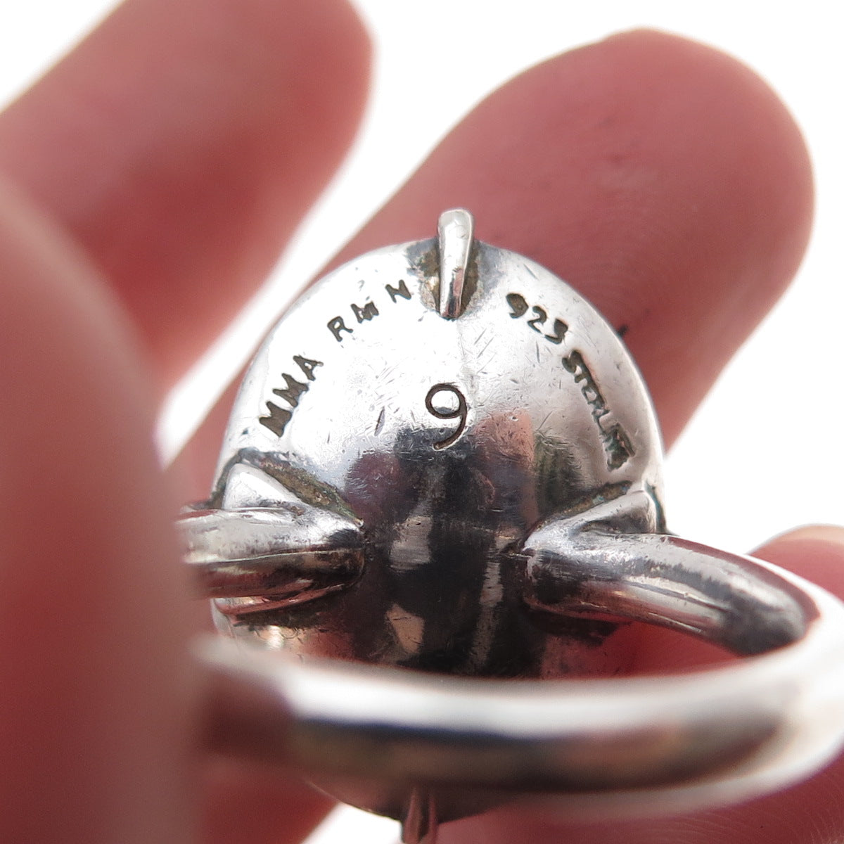 Metropolitan Museum of Art 925 Sterling Silver Vintage Black Onyx Ring Size 8.25