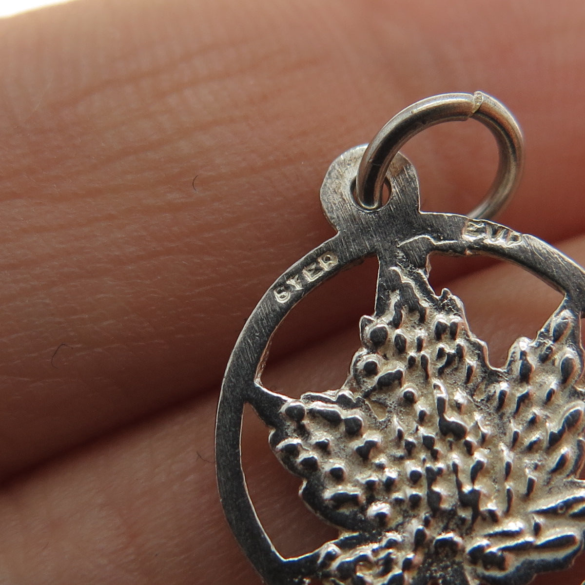 925 Sterling Silver Vintage EVP Maple Leaf Minimalist Charm Pendant