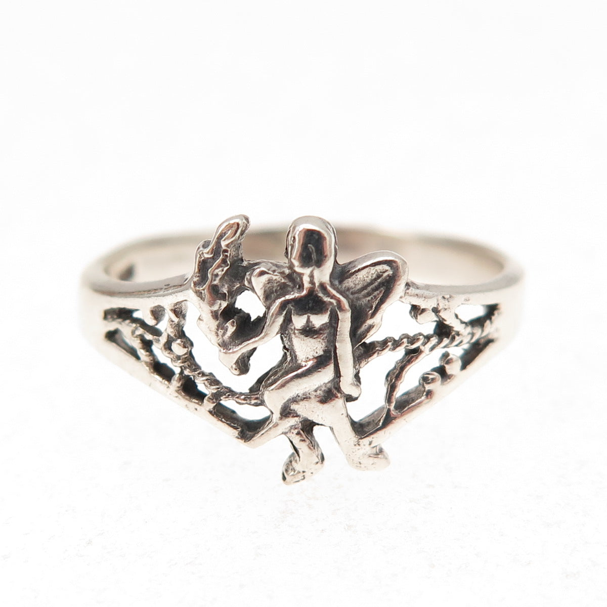 925 Sterling Silver Vintage Fairy Oxidized Ring Size 7.75