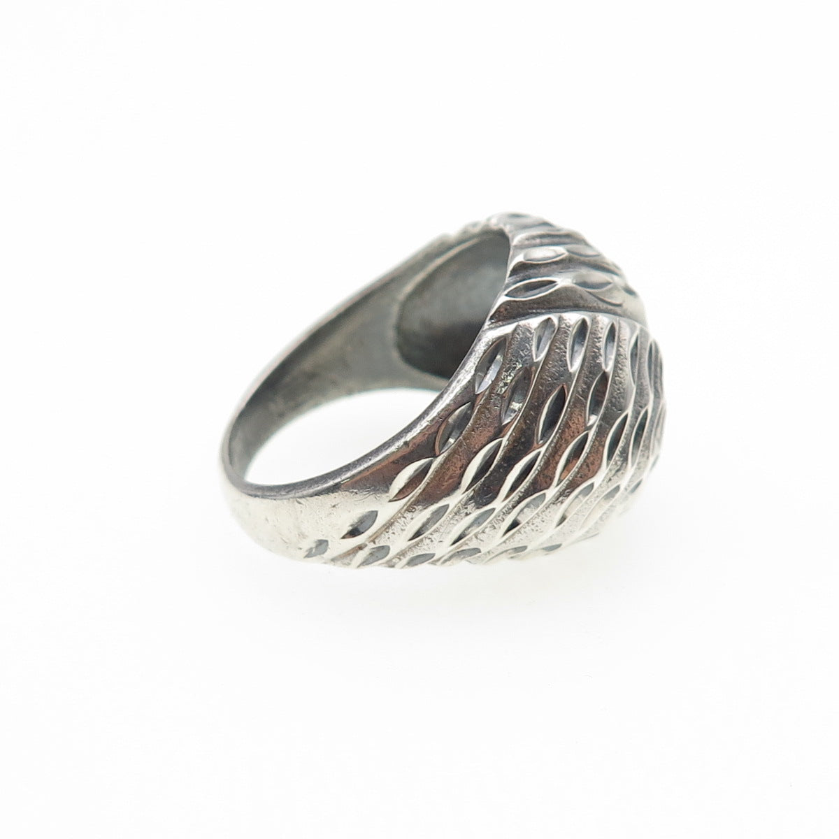 925 Sterling Silver Vintage Modernist Diamond-Cut Dome Oxidized Ring Size 7