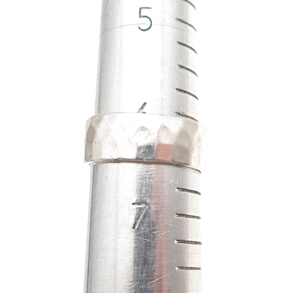 925 Sterling Silver Vintage Cross Hammered Oxidized Band Ring Size 6.5