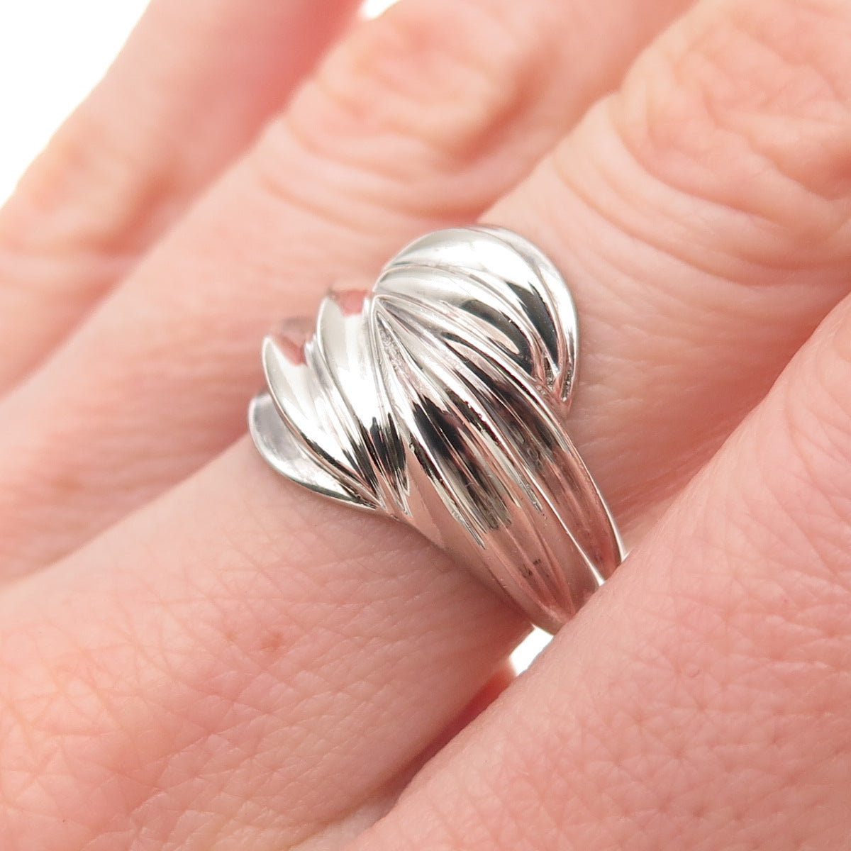 925 Sterling Silver Vintage Modernist Wavy Ring Size 7