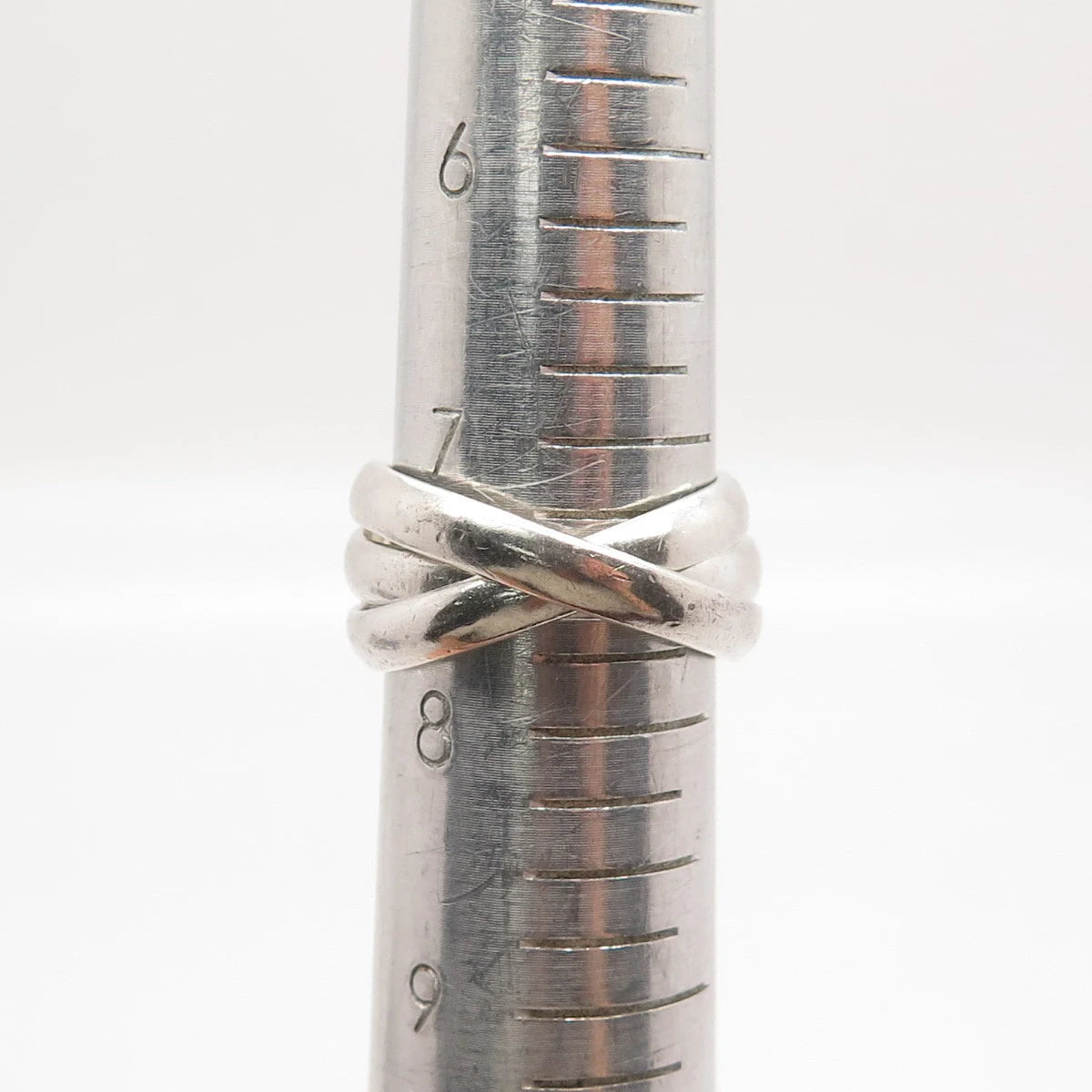 925 Sterling Silver Vintage Triple Interlocked Ring Size 7.75