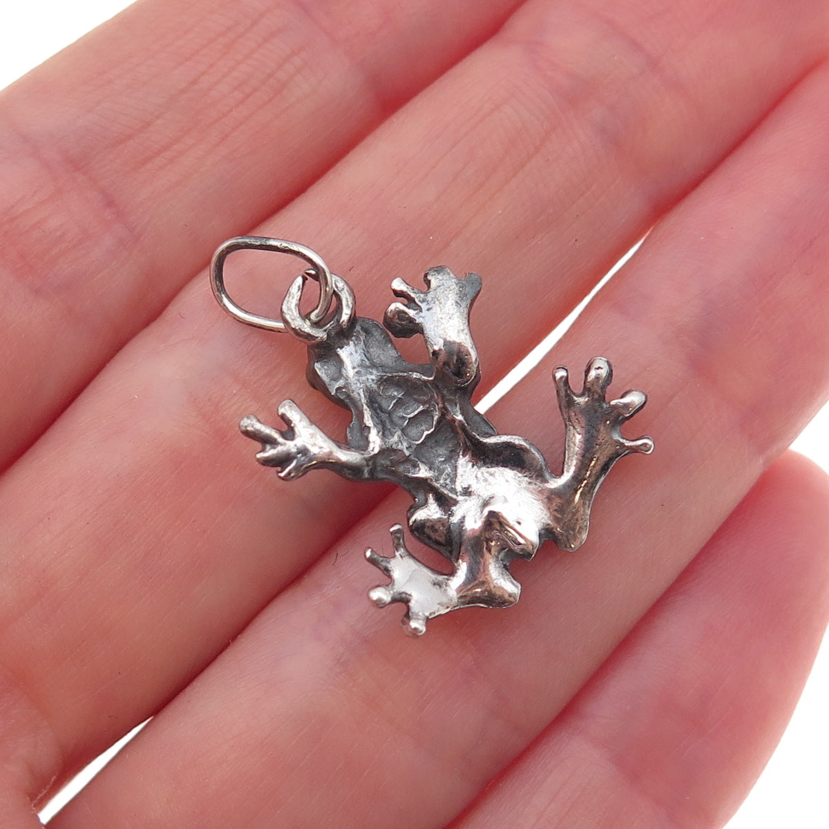 925 Sterling Silver Vintage Frog Good Luck Oxidized Charm Pendant