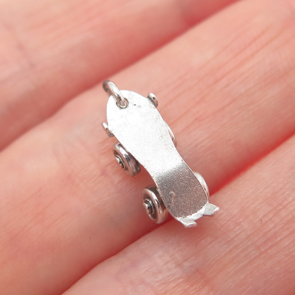 925 Sterling Silver Vintage Skateboard Minimalist Movable 3D Charm Pendant