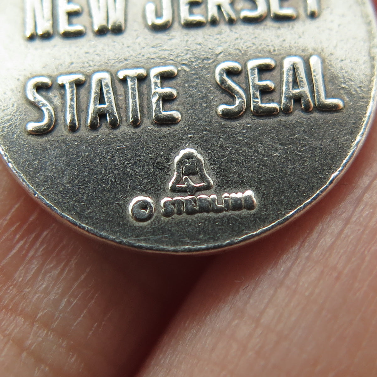 925 Sterling Silver Vintage New Jersey State Seal Charm Pendant