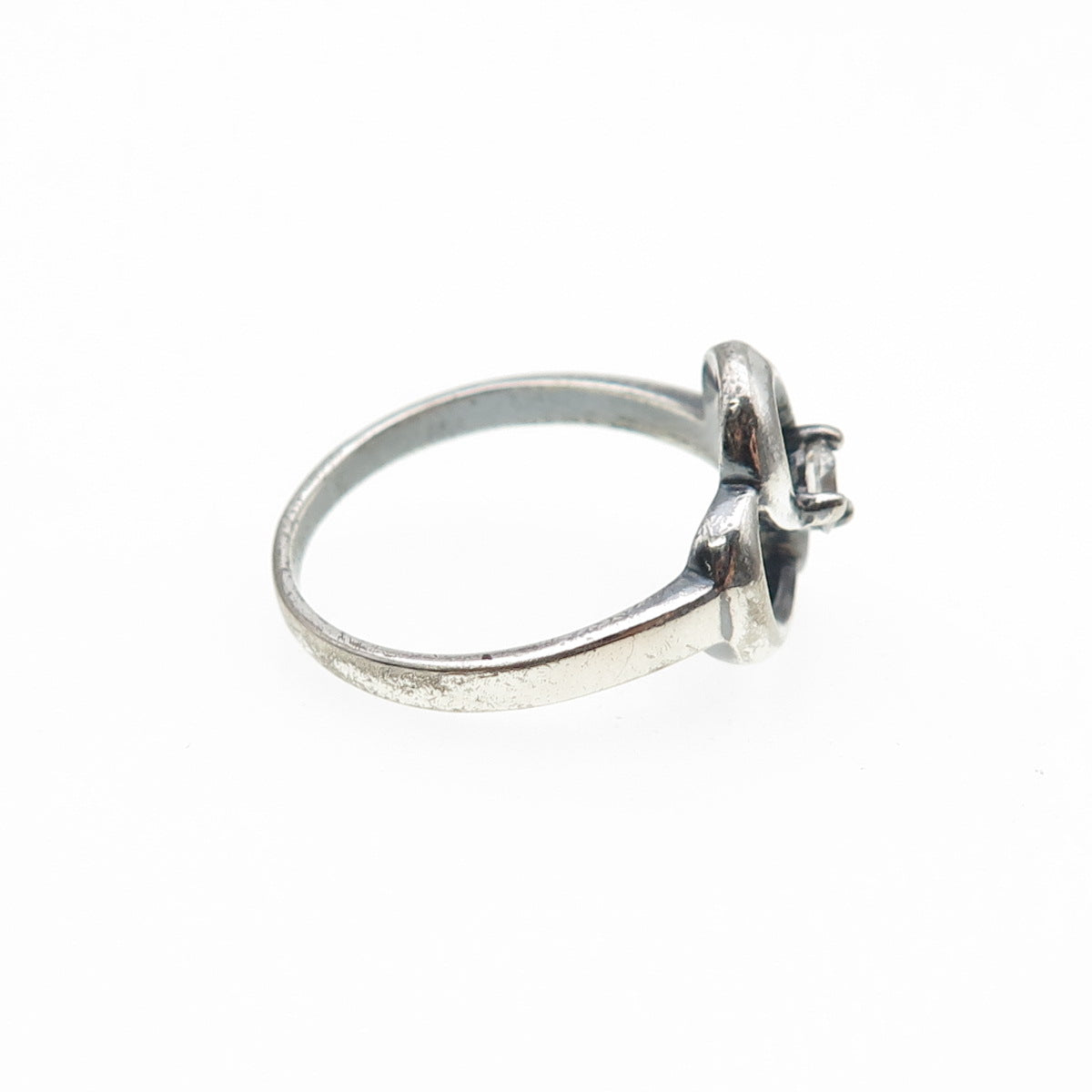 925 Sterling Silver Vintage Round-Cut C Z Heart Oxidized Ring Size 8