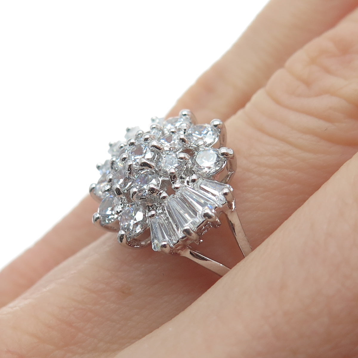 DIADEMA 925 Sterling Silver Round & Tapered Baguette-Cut Shaped C Z Ring Size 7