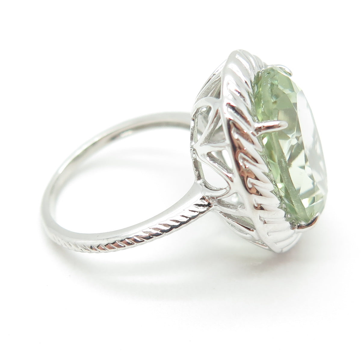 925 Sterling Silver Oval-Cut Green Amethyst Gemstone Twisted Ring Size 6.75