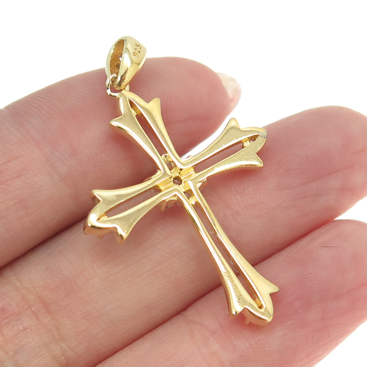 HAN 925 Sterling Silver Gold Plated Round-Cut Shaped C Z Cross Pendant