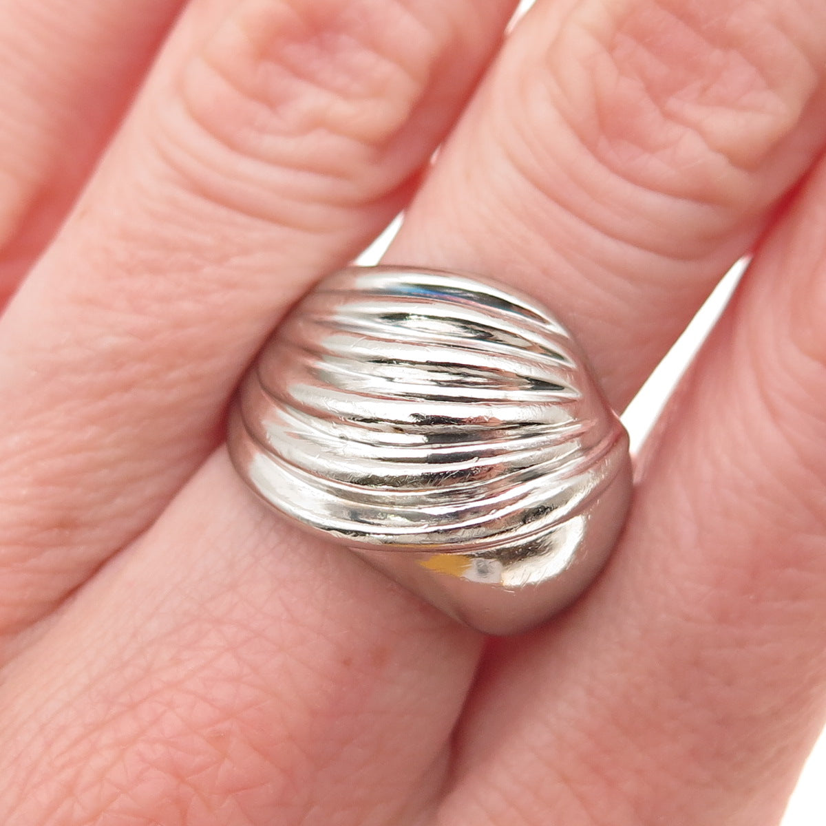925 Sterling Silver Vintage Modernist Wing Oxidized Ring Size 9