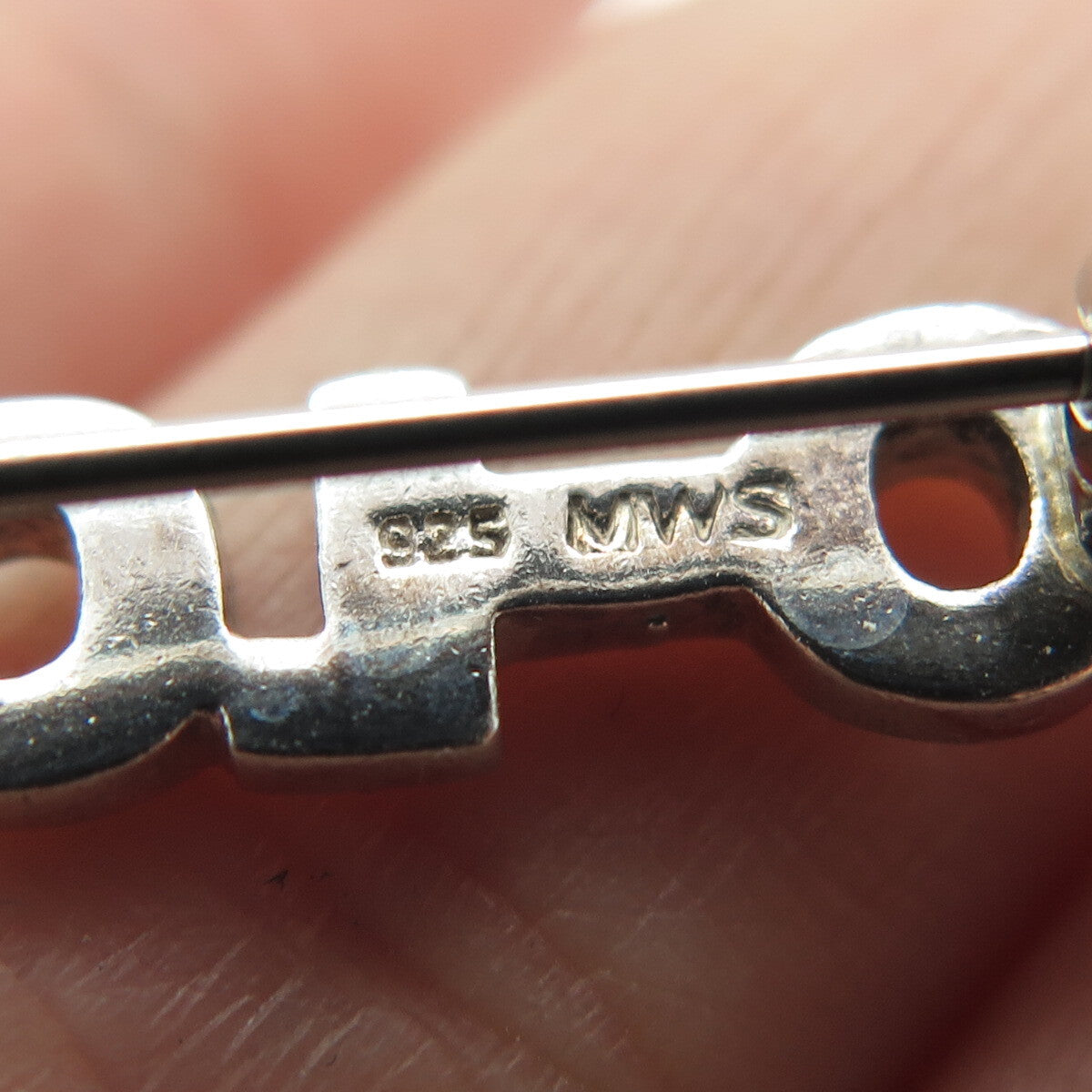 MARK WASSERMAN SAMARA 925 Sterling Silver Vintage "01-01-00" Pin Brooch