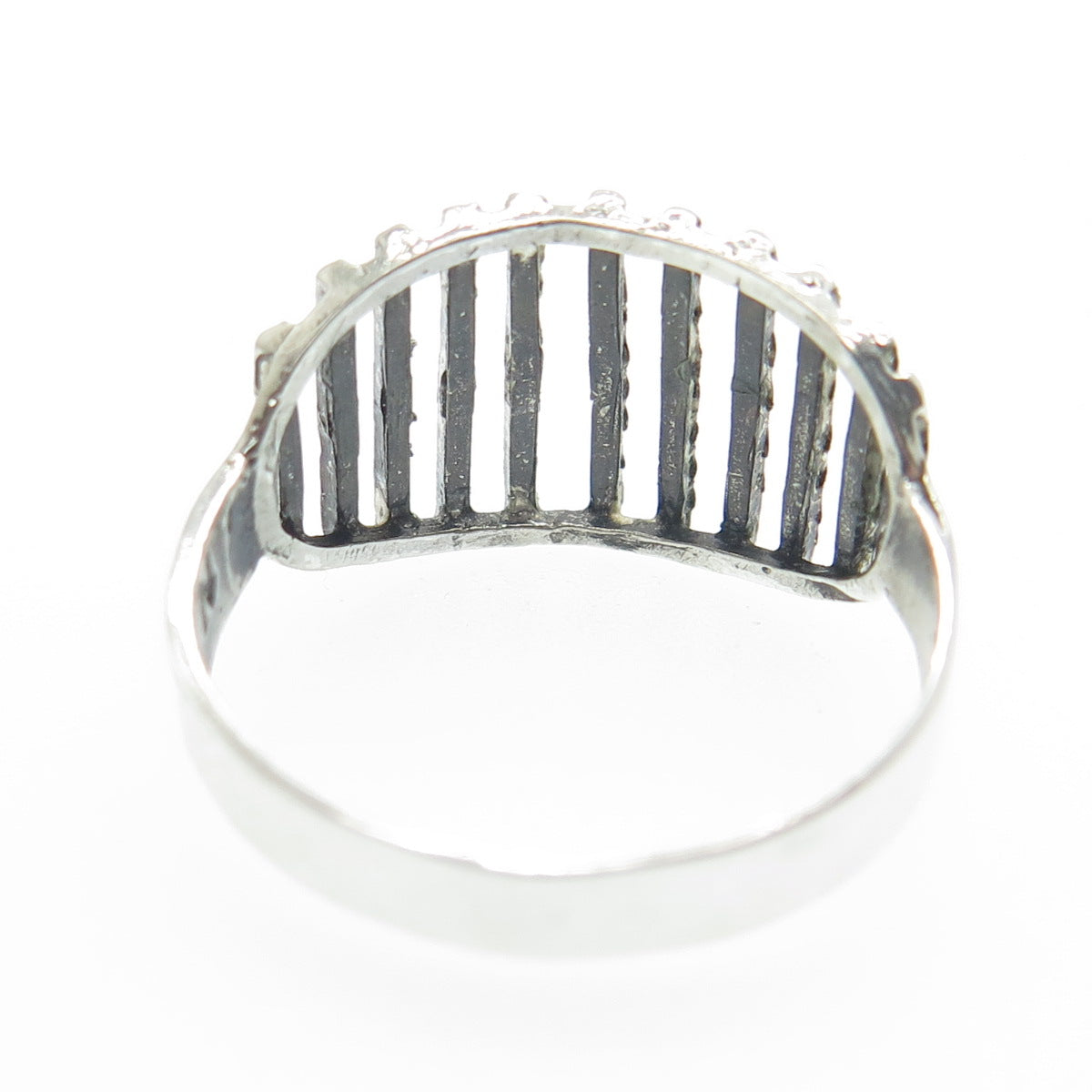 925 Sterling Silver Vintage Diamond-Cut Ribbed Ring Size 7.75