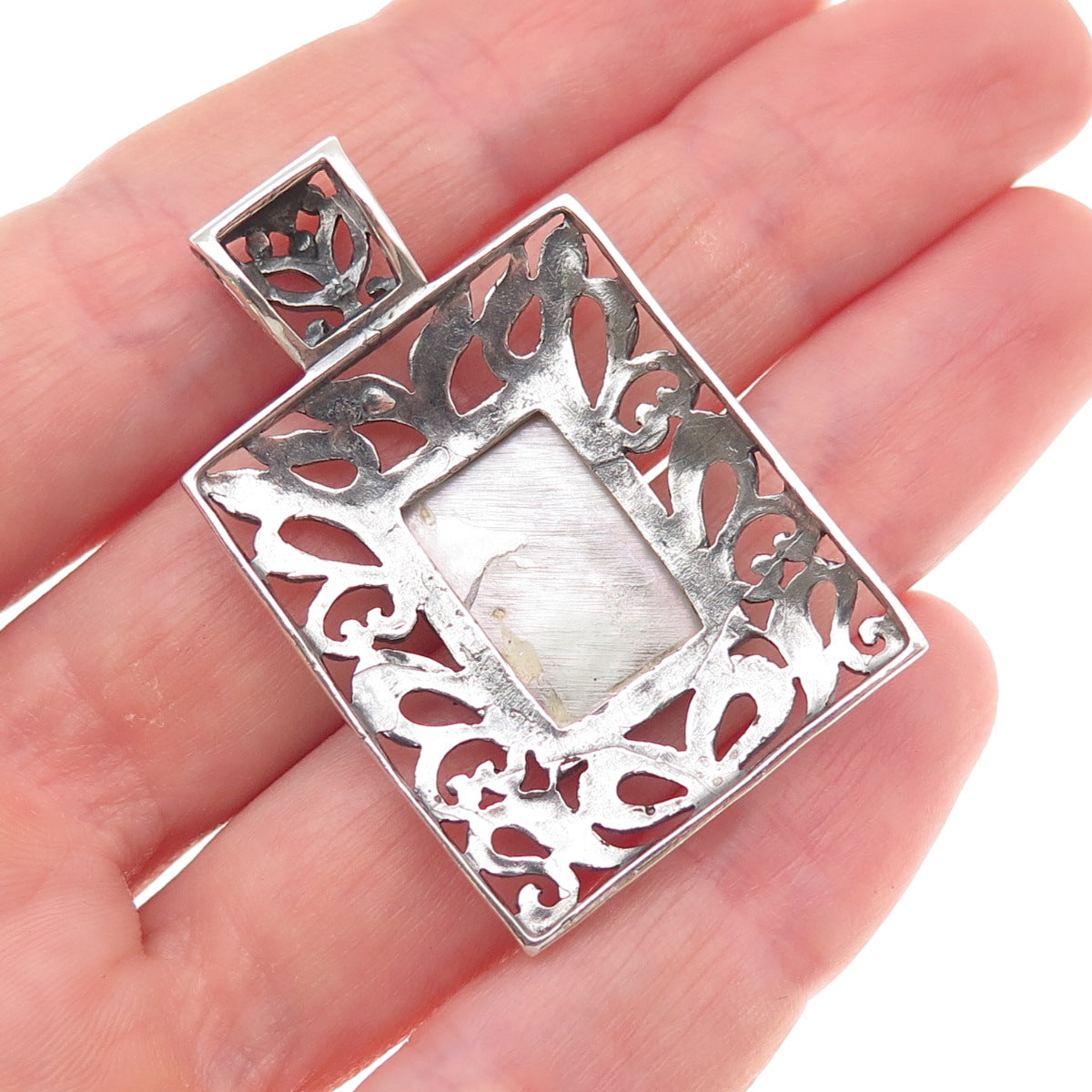 925 Sterling Silver Vintage Real MOP Floral Ornate Oxidized Pendant