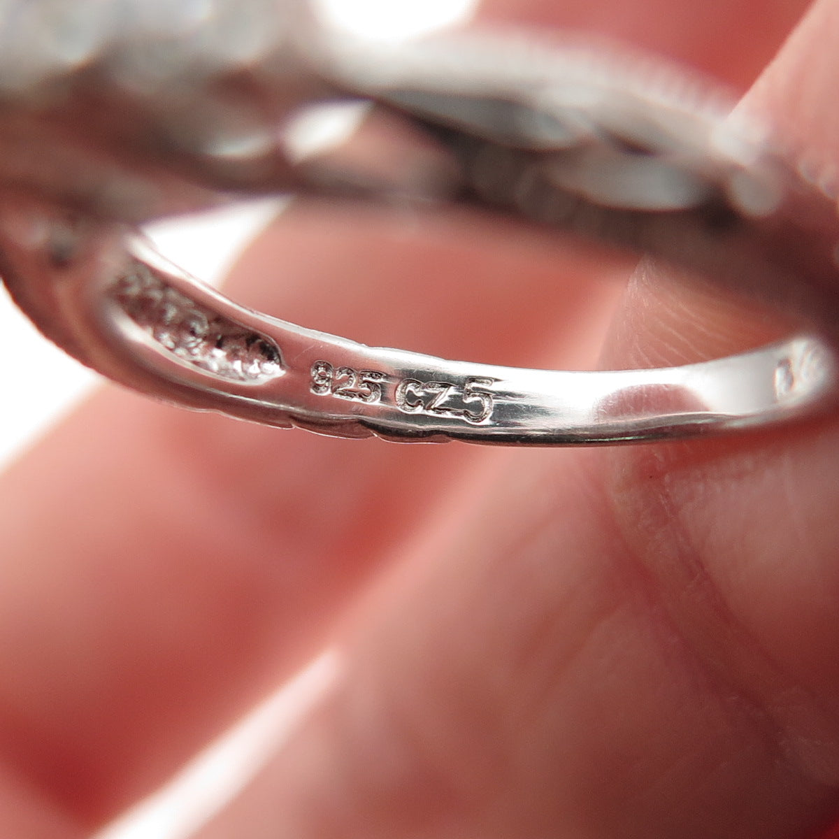 Ross Simons 925 Sterling Silver Round-Cut C Z Engagement Ring Size 5