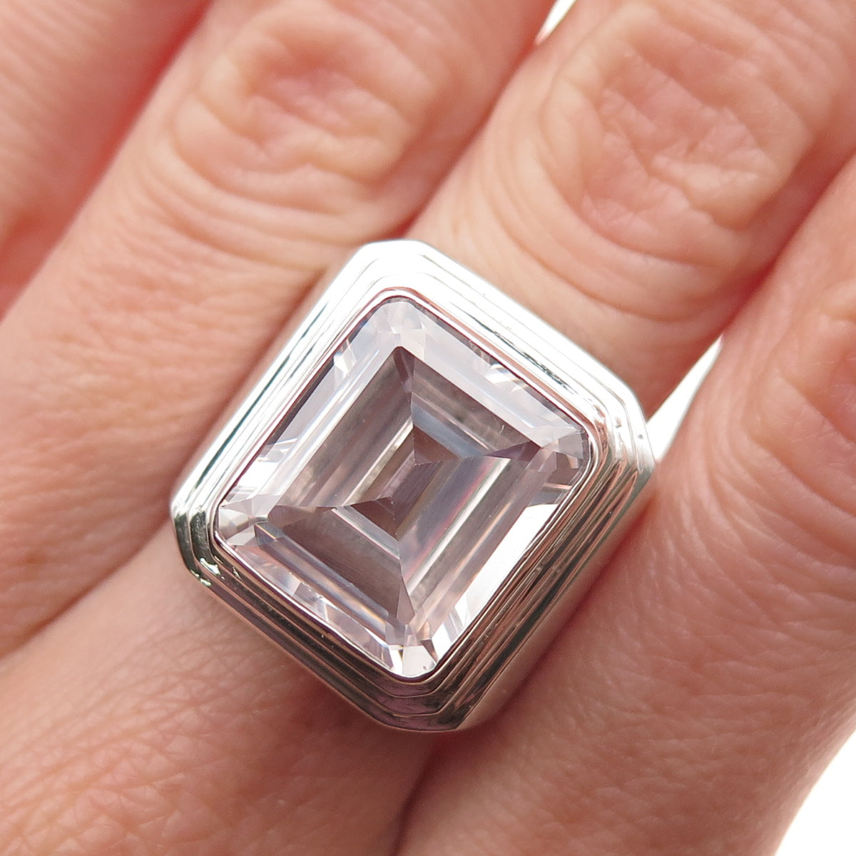 925 Sterling Silver Vintage Emerald-Cut C Z Statement Ring Size 8