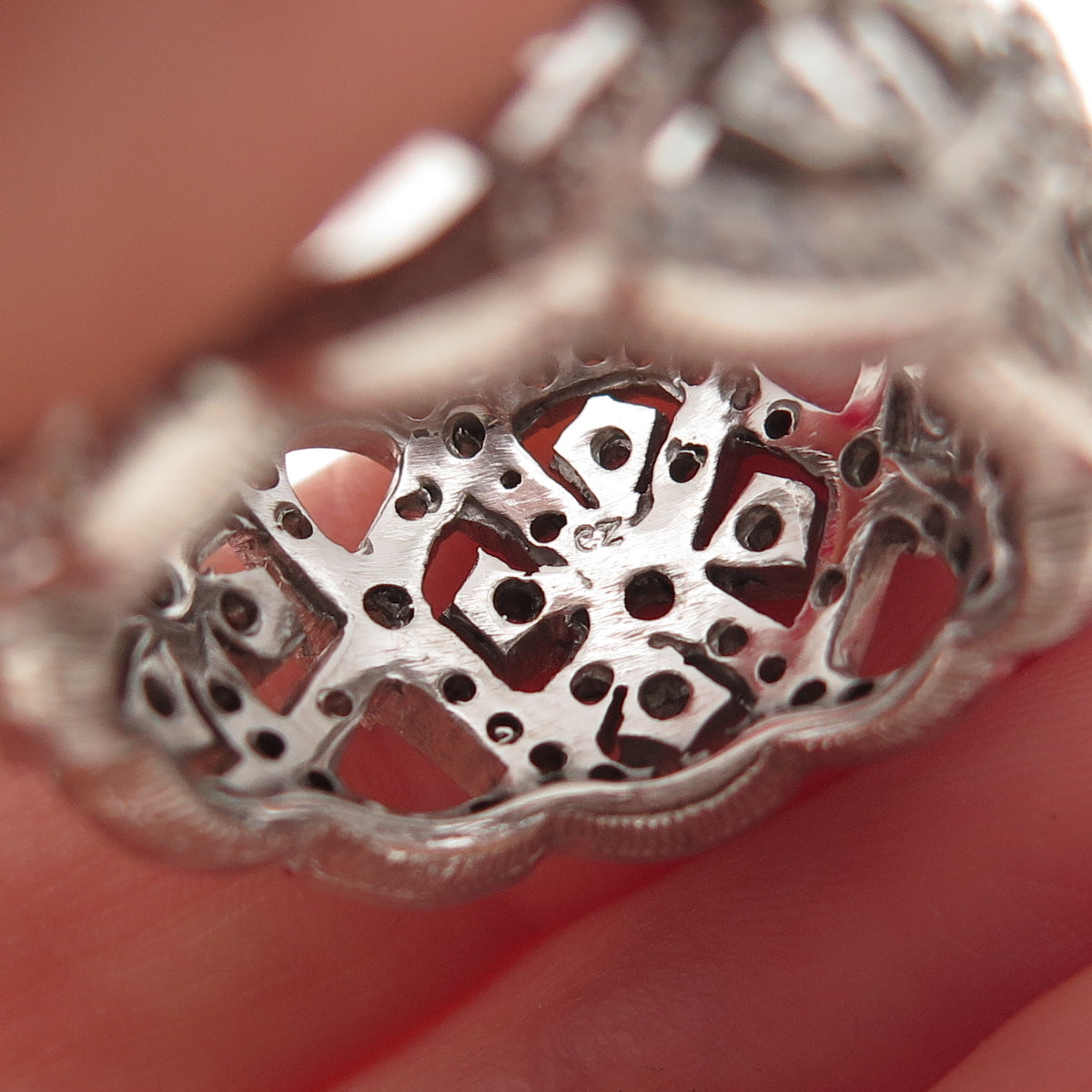 925 Sterling Silver Round-Cut C Z Cross Woven Sparkle Ring Size 8
