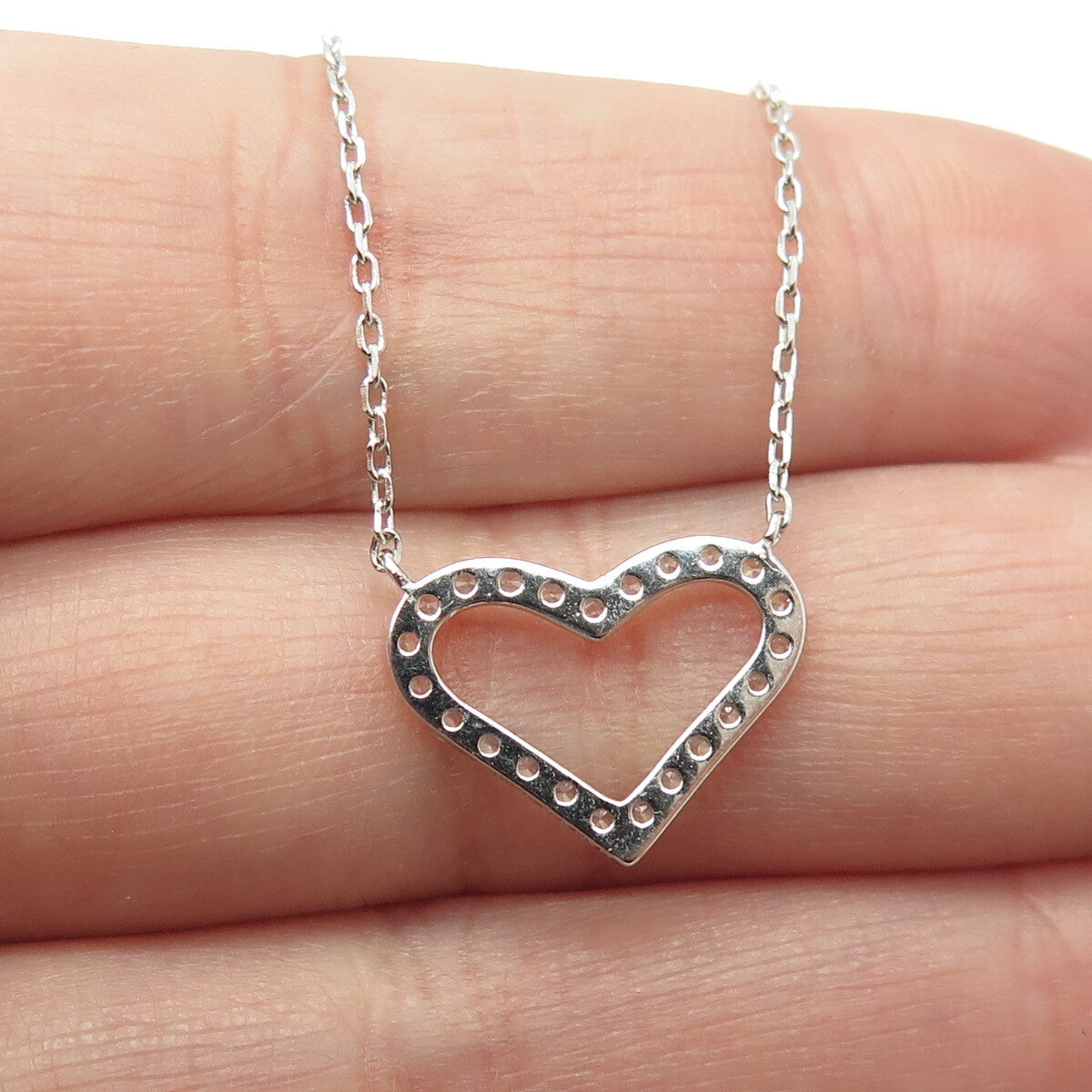 HAN 925 Sterling Silver Round-Cut Shaped C Z Heart Cable Chain Necklace 16-18"
