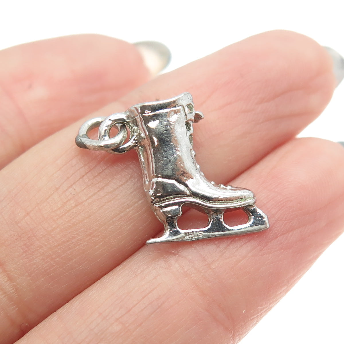 925 Sterling Silver Vintage Ice Skating Shoe 3D Charm Pendant