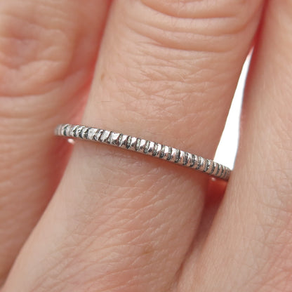 925 Sterling Silver Vintage Ribbed Oxidized Band Ring Size 5.25