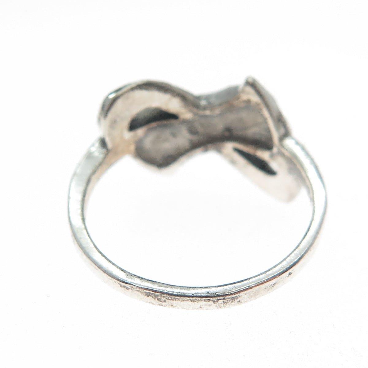 925 Sterling Silver Vintage Diamond-Cut Ribbon Bow Oxidized Ring Size 6.75