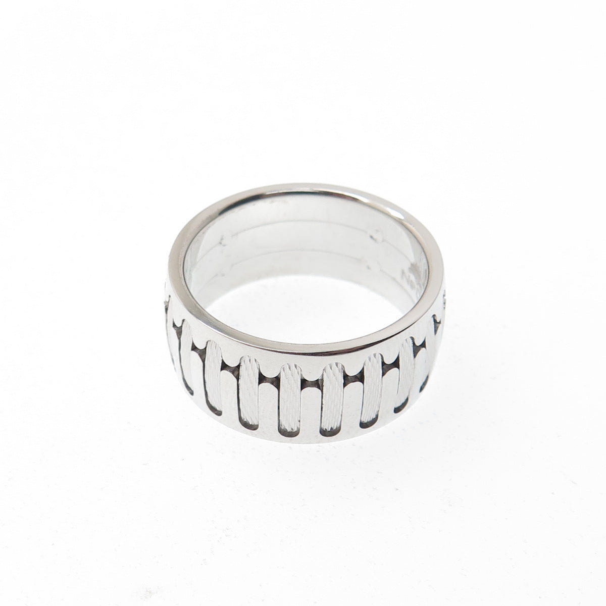 NEOS 925 Sterling Silver Textured Sewing Stitches Band Ring Size 8.25