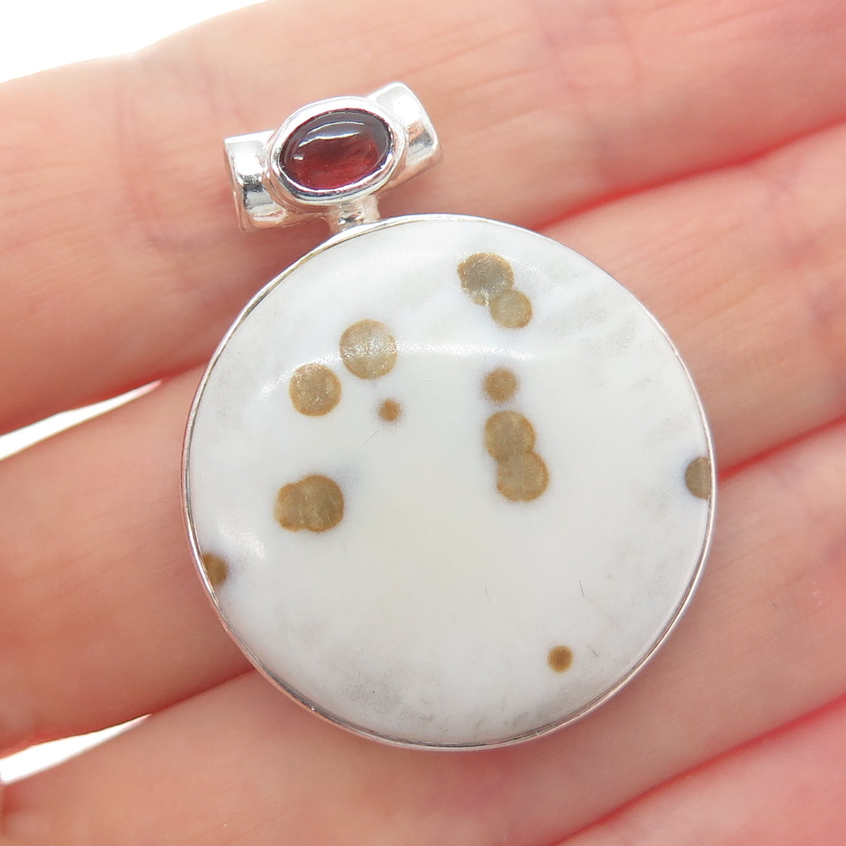 925 Sterling Silver Vintage Real Agate & Red Garnet Modernist Slide Pendant