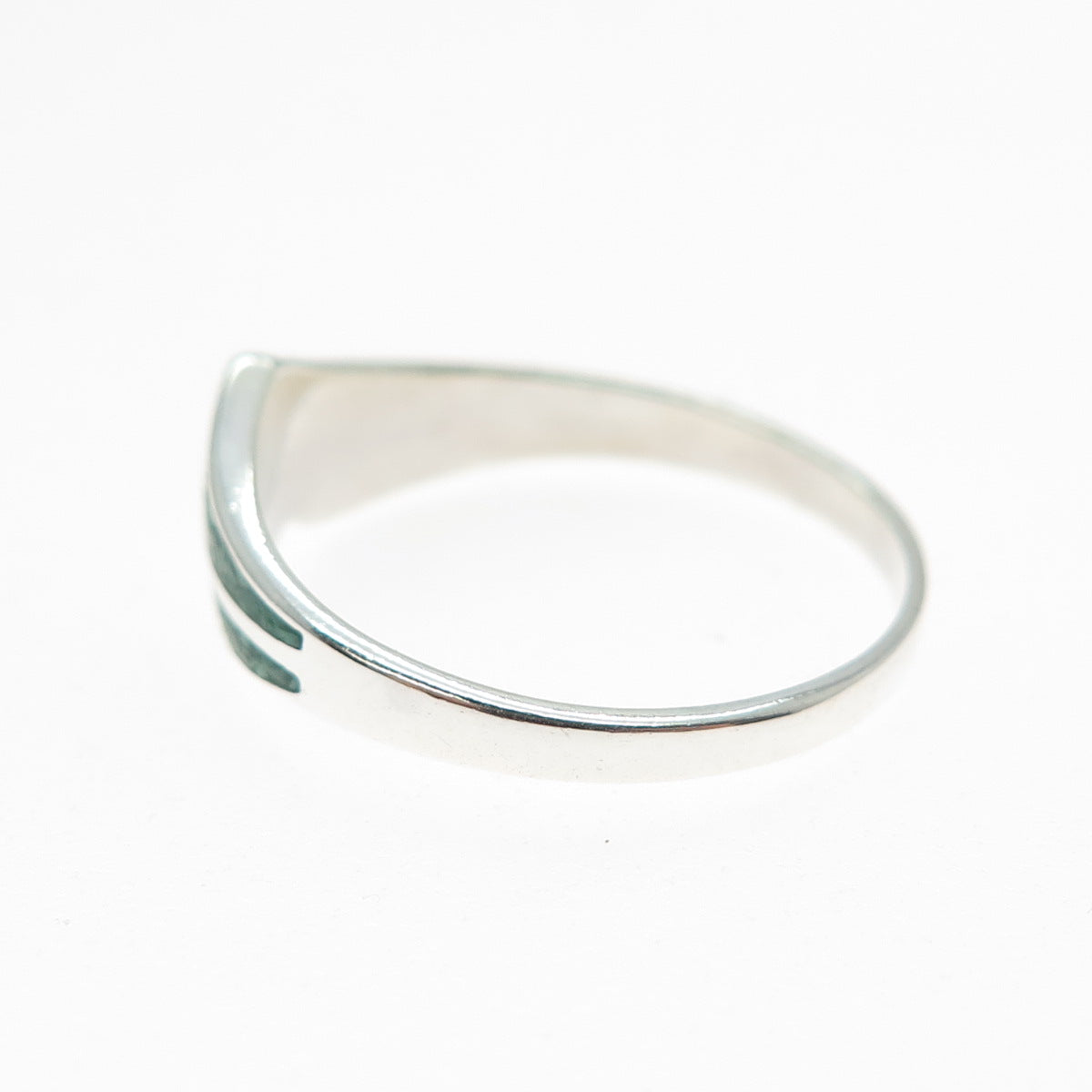 925 Sterling Silver Vintage Real Royston Turquoise Inlay V Shape Ring Size 9