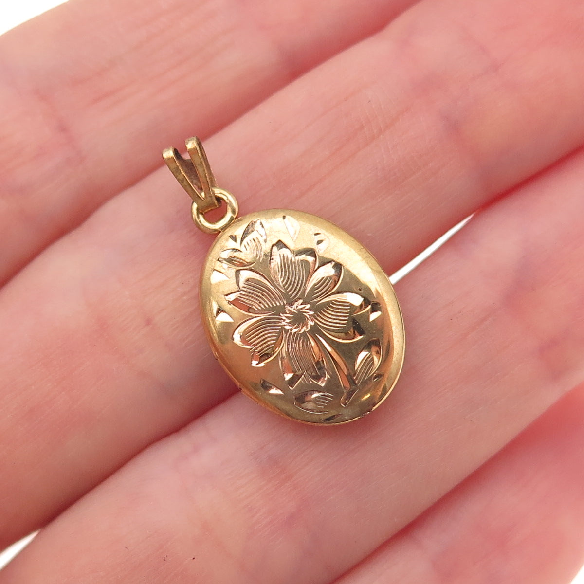 Gold Filled Vintage Floral Locket Charm Pendant