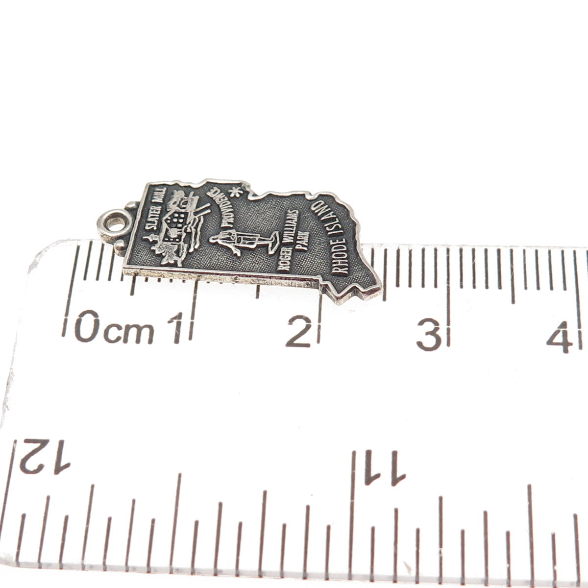 Maisels Indian 925 Sterling Silver Vintage Rhode Island Mini Charm Pendant