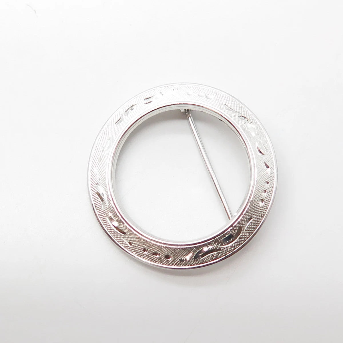 925 Sterling Silver Vintage Engraved Swirl Mesh Open Round Pin Brooch