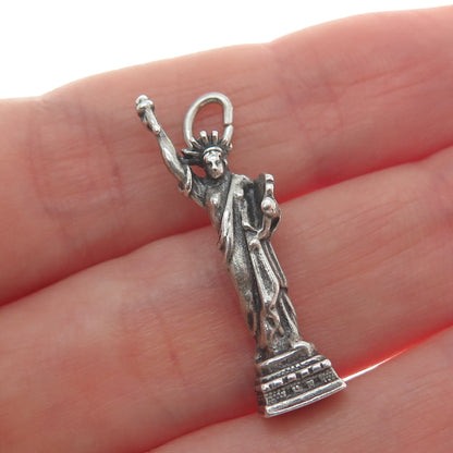 925 Sterling Silver Vintage Statue of Liberty Oxidized 3D Charm Pendant