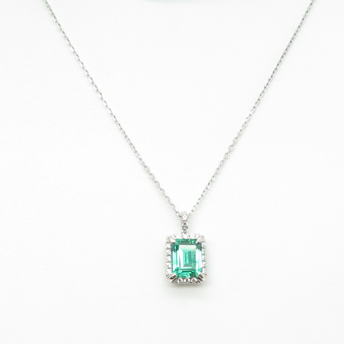 925 Sterling Silver Emerald & Round-Cut C Z Cable Chain Necklace 16-18"
