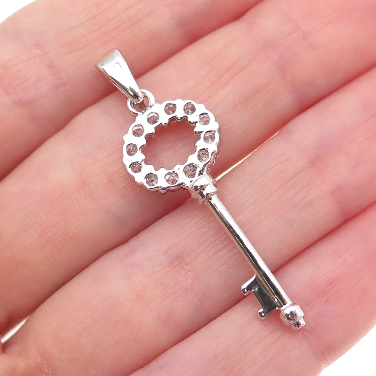 925 Sterling Silver Round-Cut C Z Key Charm Pendant