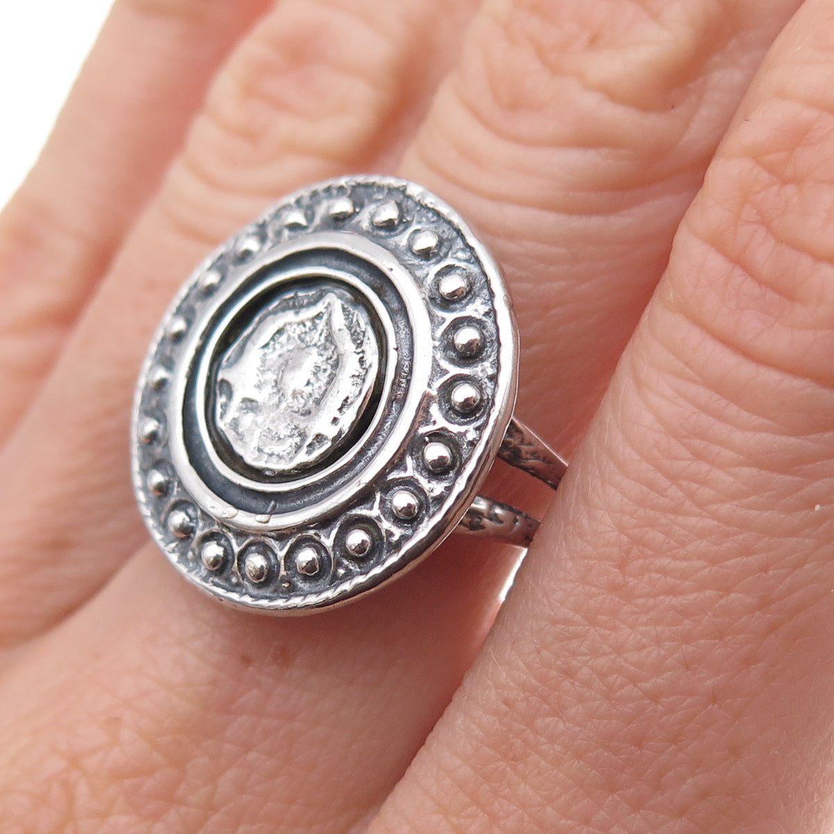 925 Sterling Silver Vintage Modernist Beaded Disc Oxidized Ring Size 9