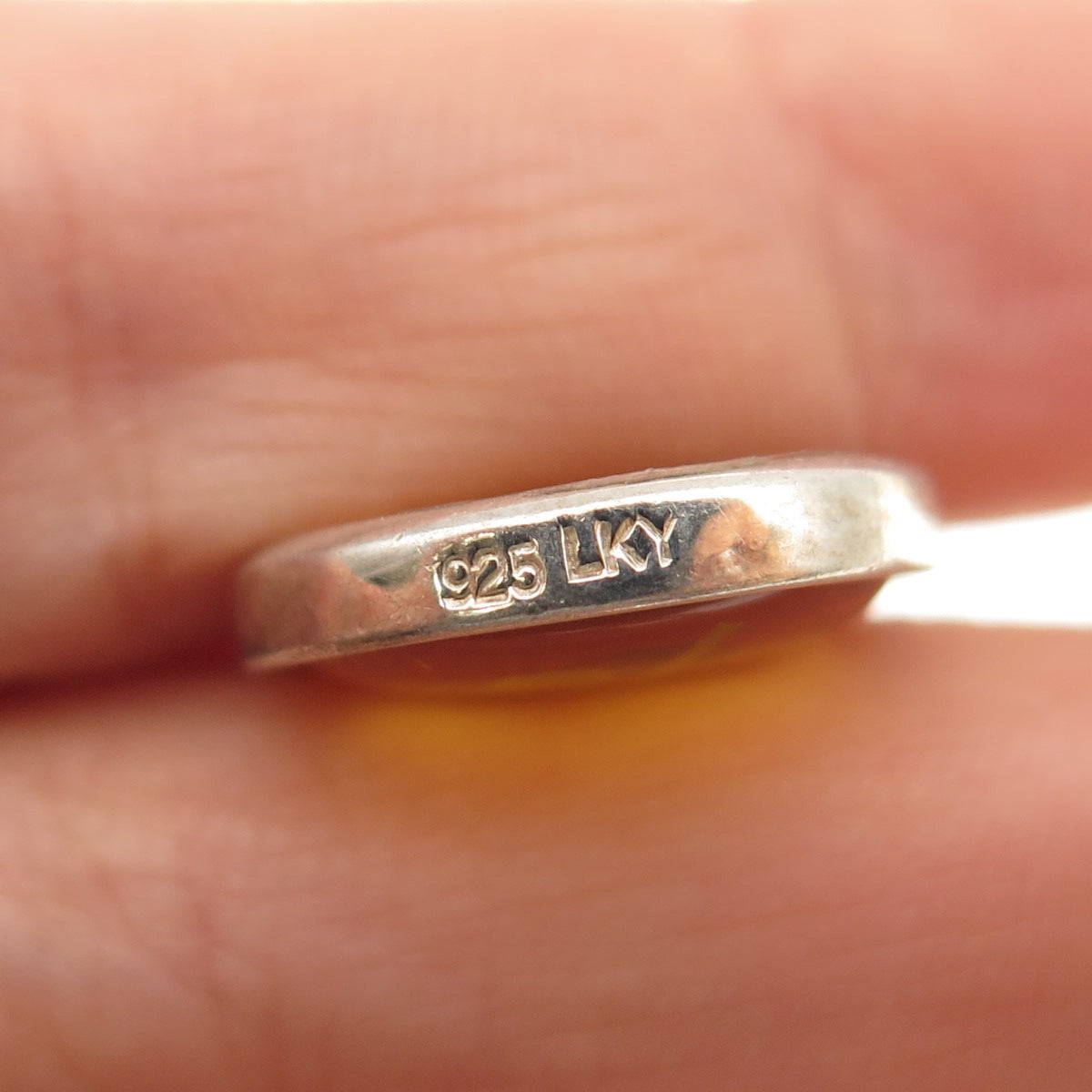 LUCKY 925 Sterling Silver Vintage Green Onyx Enamel Pressed Clover Necklace 16"