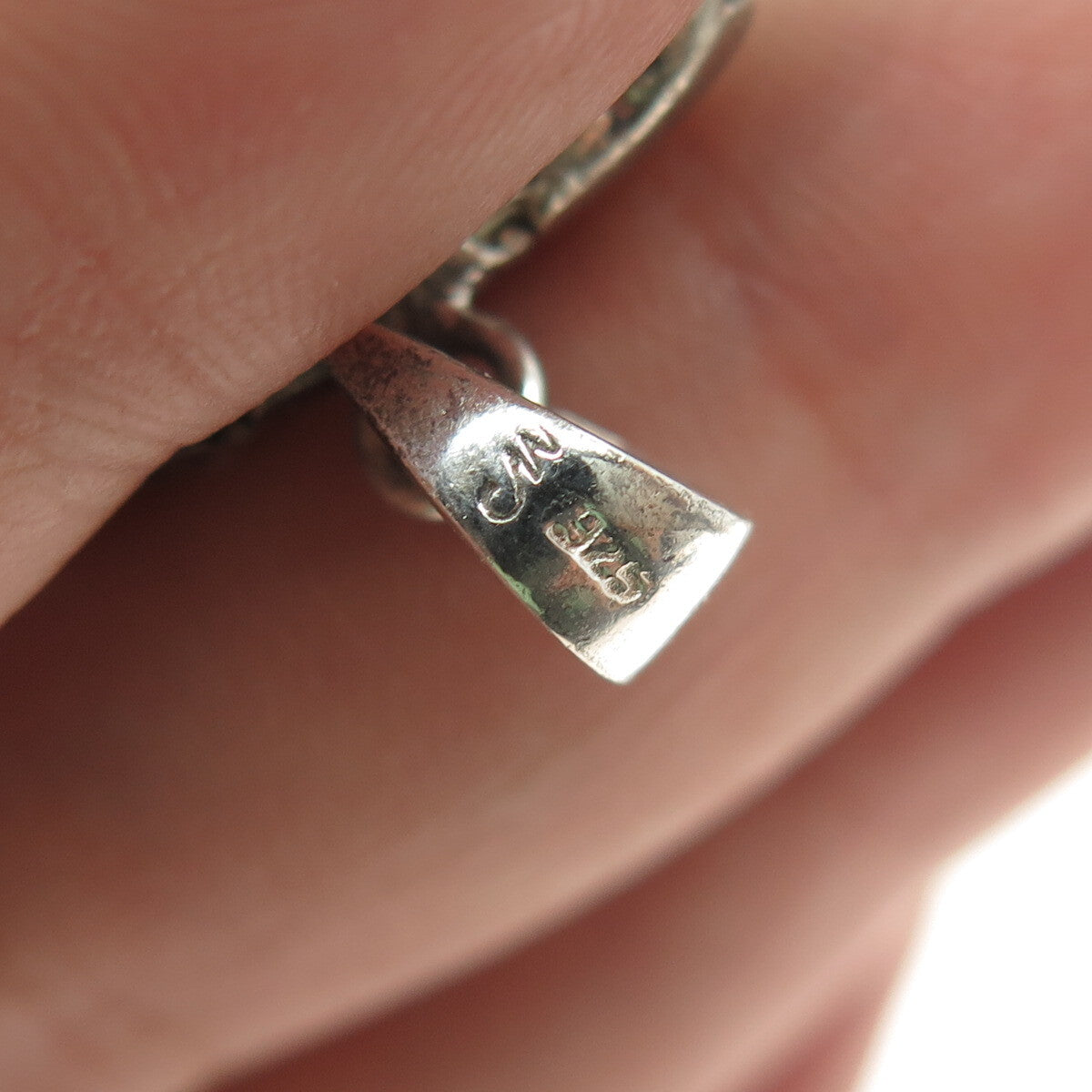 925 Sterling Silver Vintage Pebble Pendant