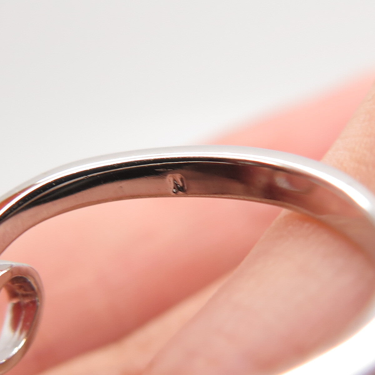 925 Sterling Silver Round-Cut C Z Modernist Ring Size 6